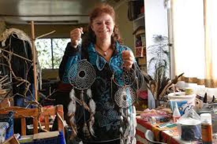 Chouette Tribu (La) accepte la monnaie locale